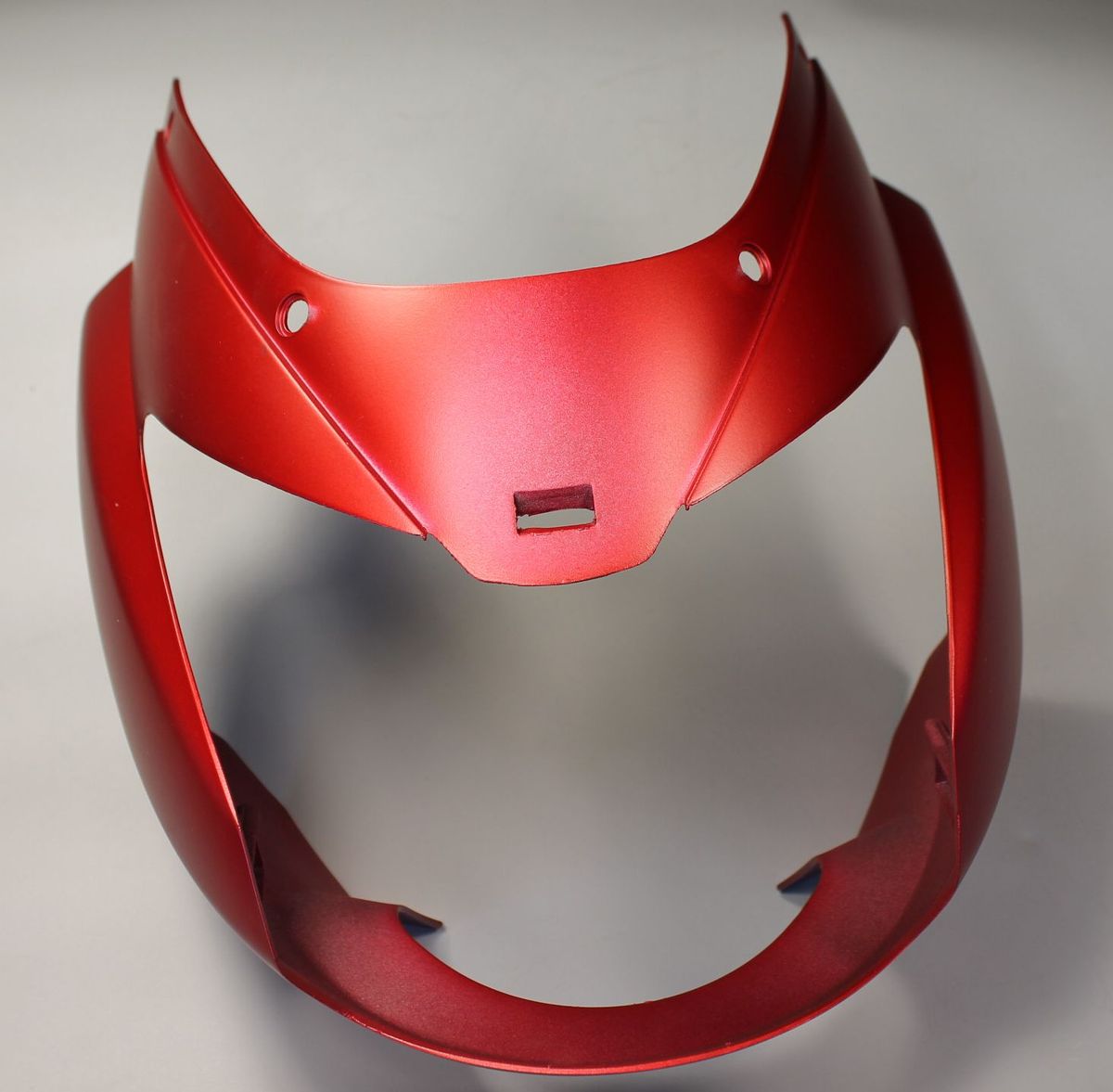 Обтекатель фары MATT VOLCANIC RED* 56DJ04A7 BAJAJ