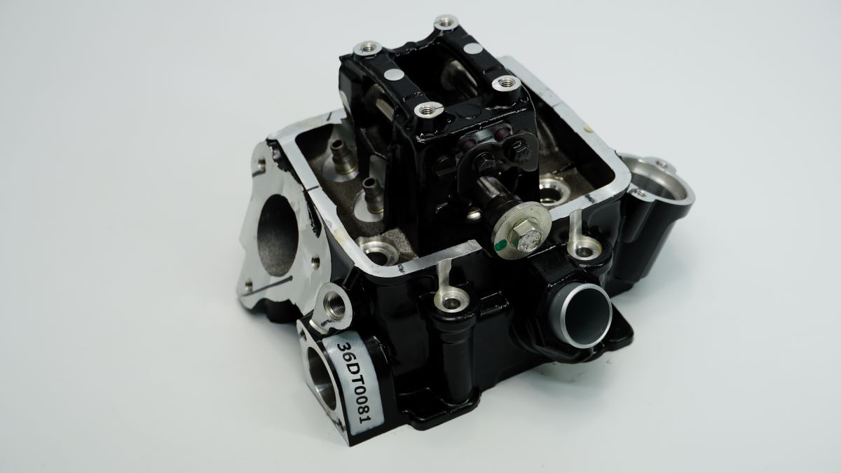 Головка блока цилиндра 36DT0081 BAJAJ