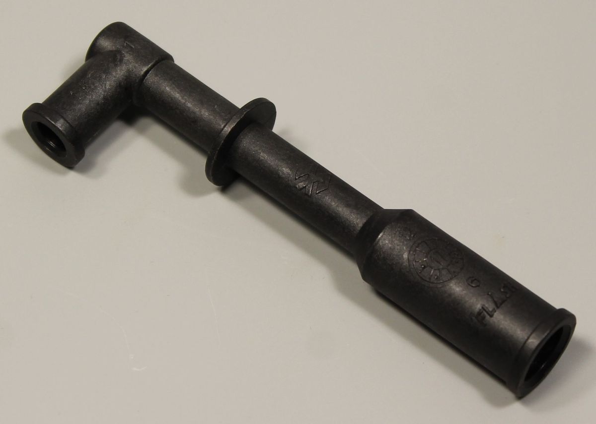 Колпачок центральной свечи зажигания BF351203 BAJAJ