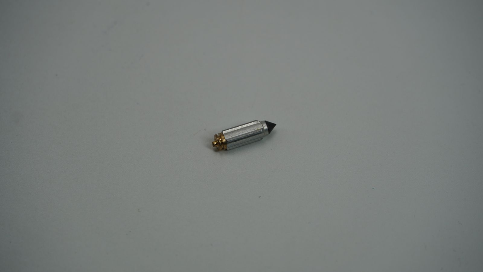 Игла запорная поплавковой камеры карбюратора DK121059 BAJAJ