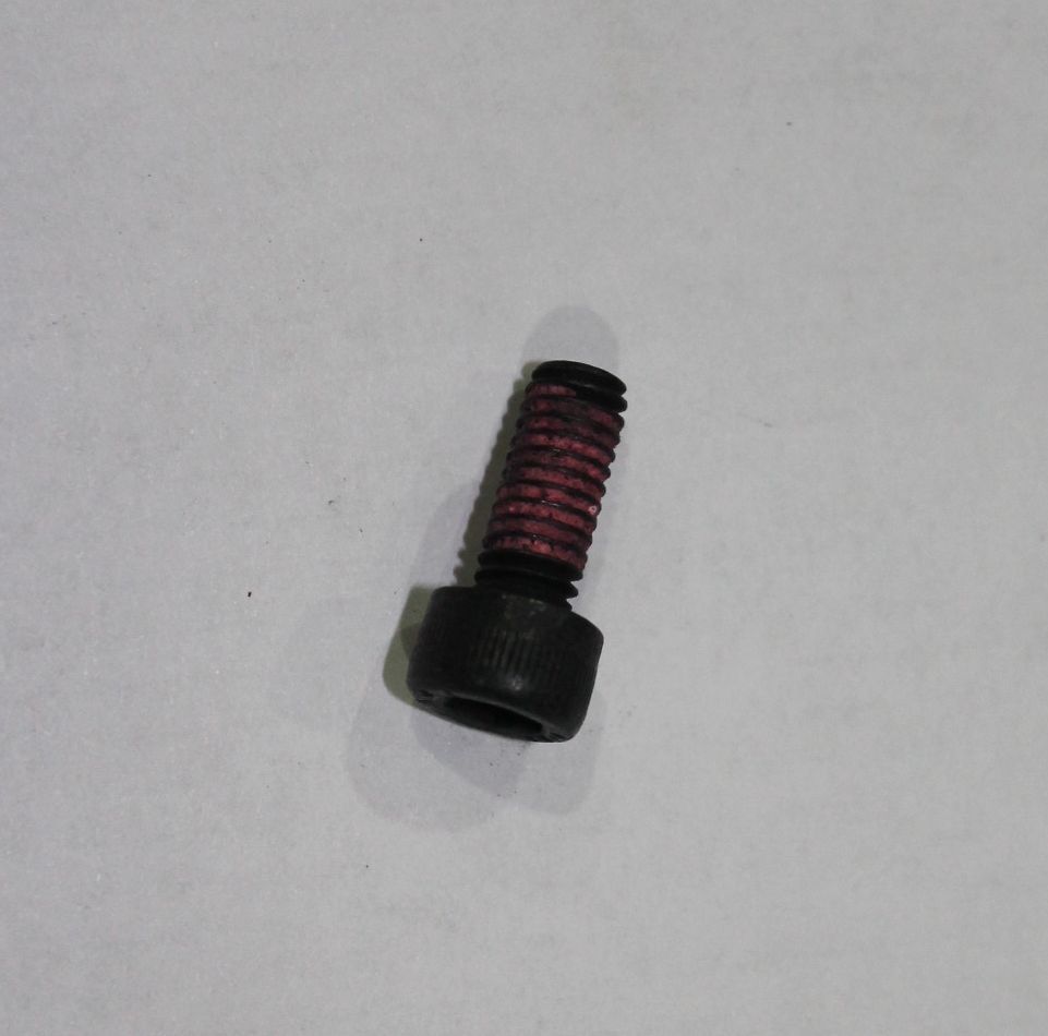 Болт M6X1XL15XCL 10.9XBLK LAC00149 BAJAJ
