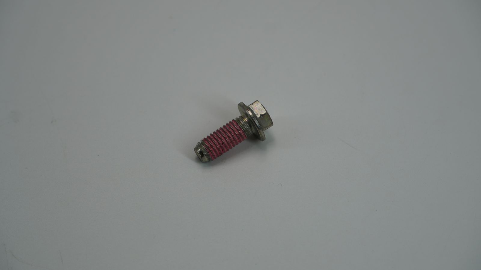 Болт M8X1.25XL20 LAE00001 BAJAJ