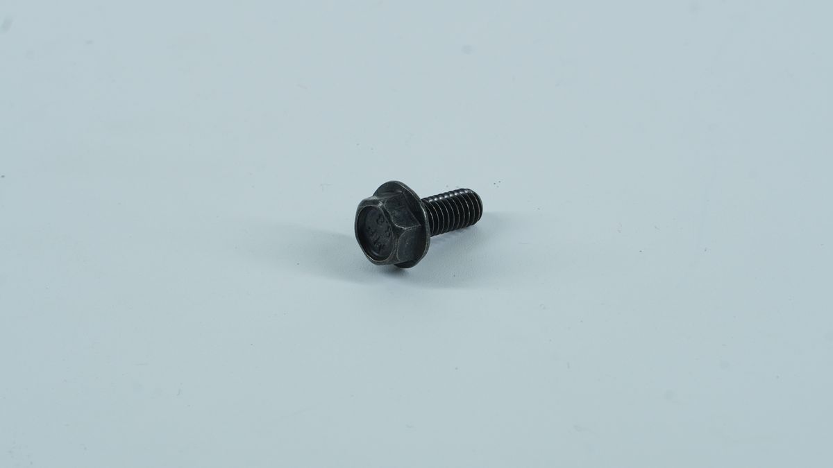 Болт M6X1XL14XCL8.8 KADT0614 BAJAJ