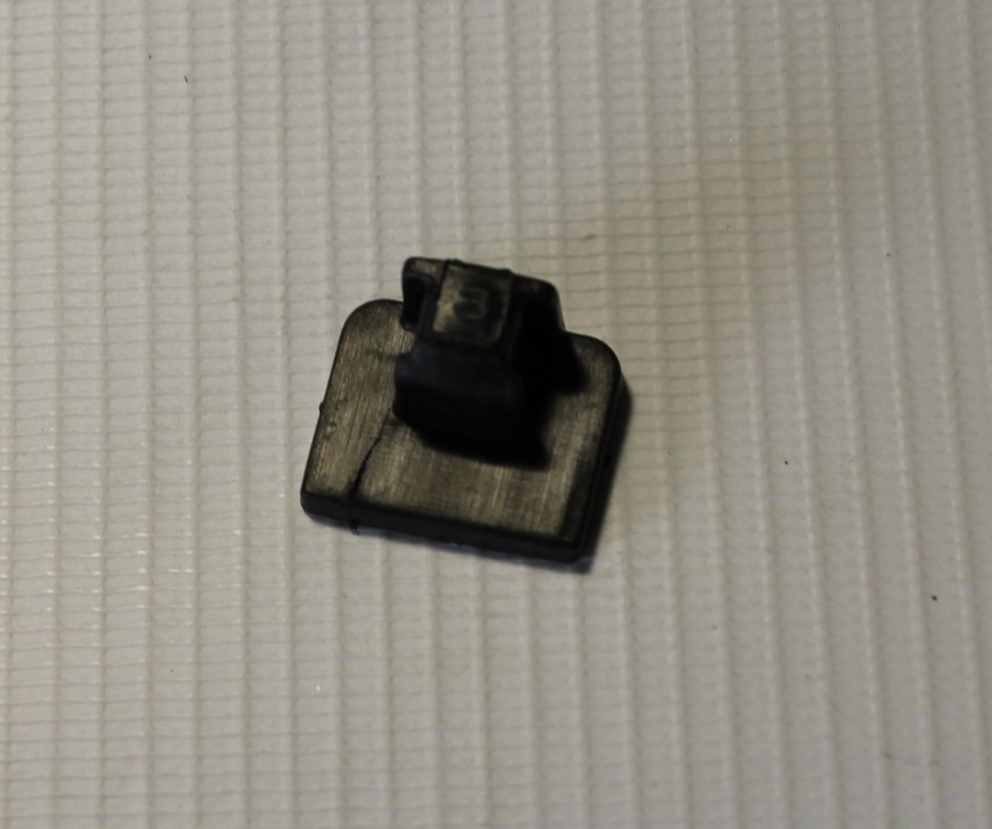 Фиксатор подножки DV161050 BAJAJ