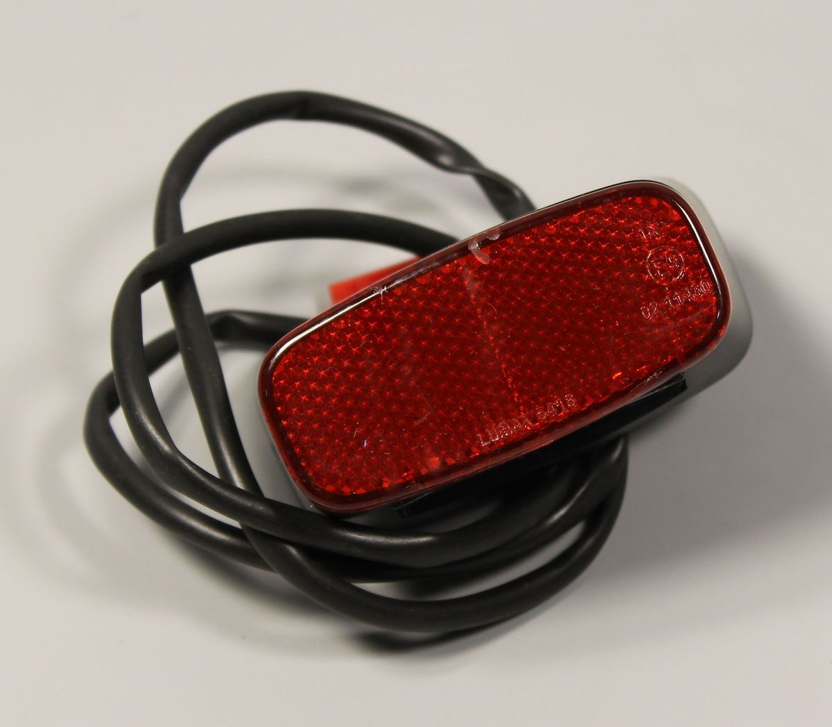 Подсветка номерного знака PD401038 BAJAJ